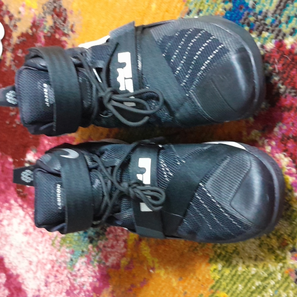 LUXURY NIKE LEBRON JAMES MEN SHOES​